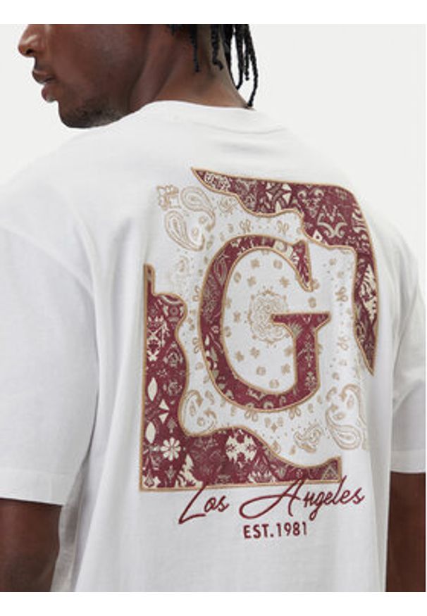 Guess T-Shirt M5BI16 I3Z14 Biały Relaxed Fit. Kolor: biały. Materiał: bawełna