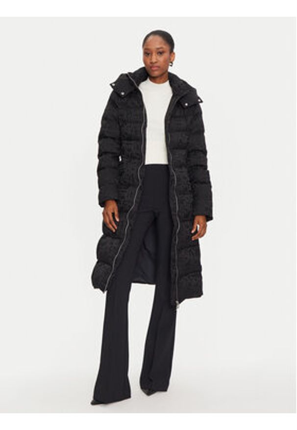 Elisabetta Franchi Kurtka zimowa PI-71D-46E2-V700 Czarny Regular Fit. Kolor: czarny. Materiał: syntetyk. Sezon: zima