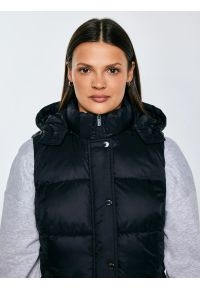 Big-Star - Kamizelka damska pikowana czarna Pixana 906. Kolor: czarny. Materiał: jeans. Długość: krótkie. Wzór: kolorowy. Sezon: jesień. Styl: sportowy, klasyczny, elegancki #10