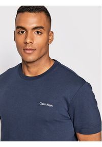 Calvin Klein T-Shirt Micro Logo Interlock K10K109894 Granatowy Regular Fit. Kolor: niebieski. Materiał: bawełna