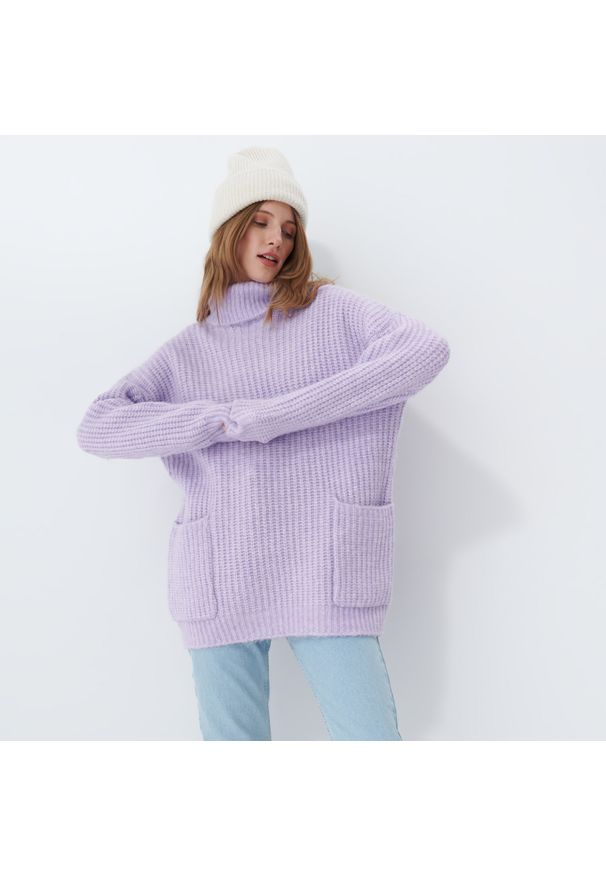 Mohito - Sweter z dodatkiem wełny Eco Aware - Fioletowy. Kolor: fioletowy. Materiał: wełna