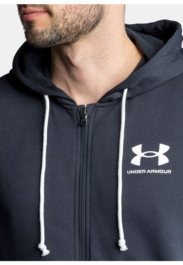 Bluza z kapturem męska czarna Under Armour UA Rival Terry Lc Fz. Typ kołnierza: kaptur. Kolor: czarny. Długość: krótkie. Wzór: jednolity. Styl: klasyczny