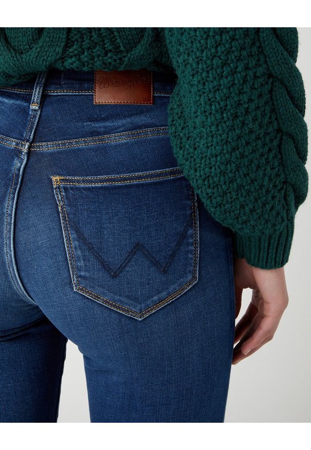 Wrangler - WRANGLER HIGH SKINNY DAMSKIE SPODNIE JEANSOWE DANA W27HCY437