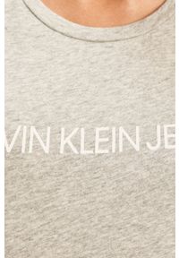 Calvin Klein Jeans - T-shirt J20J207879. Okazja: na co dzień. Kolor: szary. Materiał: dzianina. Wzór: nadruk. Styl: casual #4