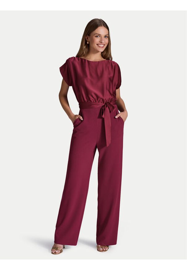 Swing Kombinezon 3AD00400 Bordowy Relaxed Fit. Kolor: czerwony. Materiał: syntetyk