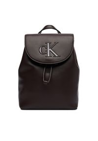 Calvin Klein Plecak Bold Ck Flap Mini Backpack LV04F3893G Brązowy ciemny. Kolor: brązowy. Materiał: skóra #1