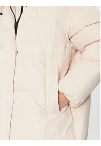 Calvin Klein Jeans Płaszcz zimowy J20J221888 Écru Oversize. Materiał: syntetyk. Sezon: zima