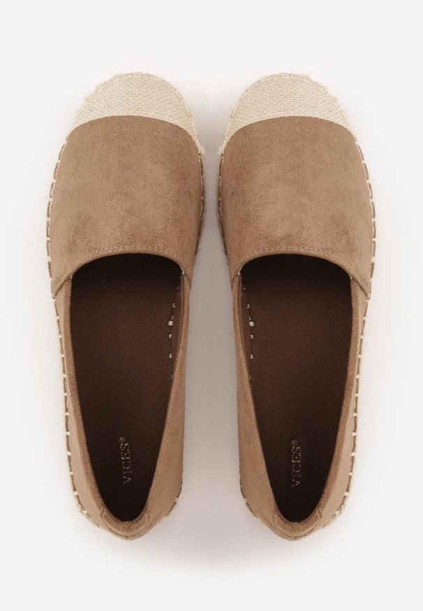 Born2be - Brązowe Klasyczne Espadryle VICES na Grubej Podeszwie z Plecionką Idathelia. Okazja: na co dzień, na spacer. Kolor: brązowy. Materiał: jeans, len. Styl: klasyczny