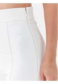 Elisabetta Franchi Spodnie materiałowe PA-009-36E2-V250 Biały Regular Fit. Kolor: biały. Materiał: materiał, syntetyk #5