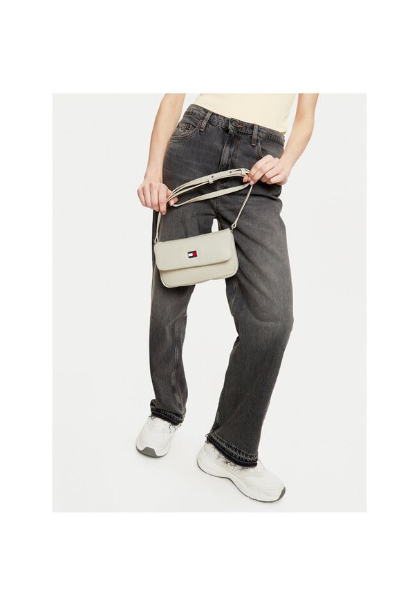 Torebka Tommy Jeans. Kolor: kremowy