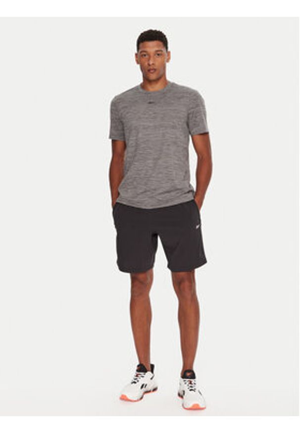 Reebok T-Shirt RK25178CCM Szary Standard Fit. Kolor: szary. Materiał: syntetyk