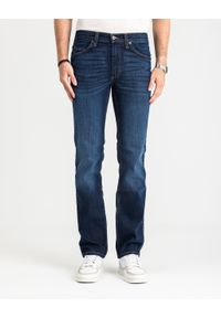 Mustang - MUSTANG TRAMPER TAPERED MĘSKIE SPODNIE JEANSOWE JEANSY DŻINSY DENIM BLUE 1015352 5000 982. Okazja: na co dzień. Wzór: kolorowy. Sezon: zima. Styl: elegancki, klasyczny, casual #1