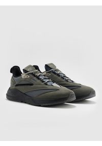 4f - Buty lifestyle sneakersy NV-R męskie - szare. Okazja: na co dzień. Kolor: szary. Materiał: guma, poliamid, materiał. Szerokość cholewki: normalna #2