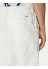 Jack & Jones - Jack&Jones Szorty materiałowe Jaiden 12274968 Biały Relaxed Fit. Kolor: biały. Materiał: bawełna