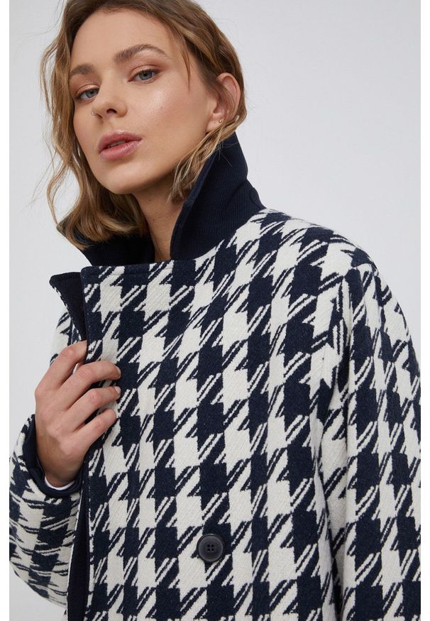 TOMMY HILFIGER - Tommy Hilfiger - Płaszcz z domieszką wełny. Okazja: na co dzień. Kolor: niebieski. Materiał: wełna. Styl: klasyczny, casual