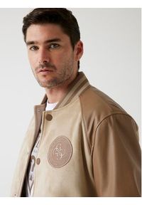 Guess Kurtka bomber M5BL2B K1062 Beżowy Regular Fit. Kolor: beżowy. Materiał: syntetyk #4