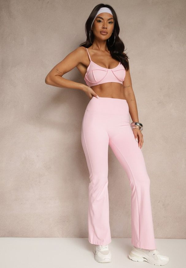 Renee - Różowe Spodnie Dzwony Legginsy High Waist Onellin. Okazja: na uczelnię, na co dzień. Stan: podwyższony. Kolor: różowy. Styl: casual, retro, elegancki