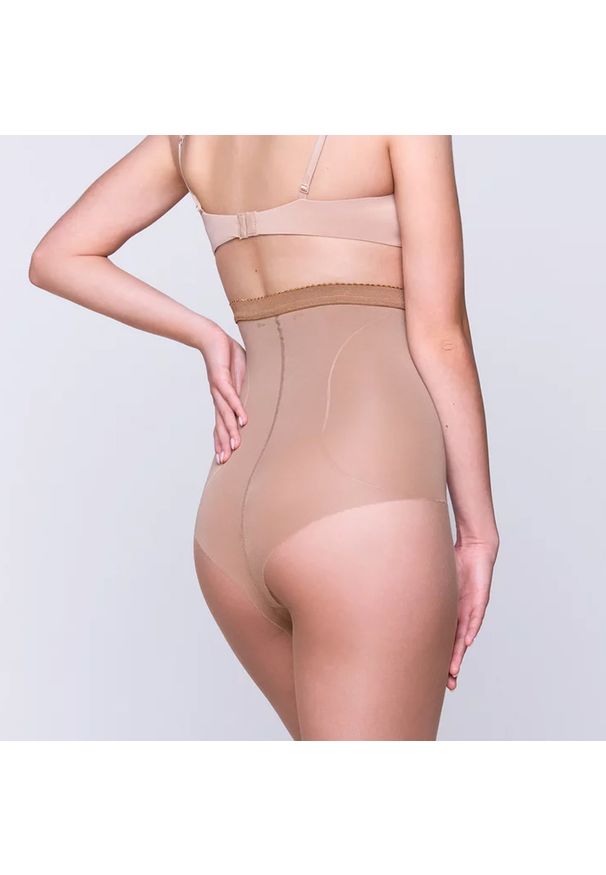 Rajstopy Gabriella Hight Shaper 20 den melisa. Stan: podwyższony. Kolekcja: plus size. Kolor: beżowy. Materiał: skóra, koronka, bawełna, elastan, poliamid. Wzór: aplikacja, koronka, gładki