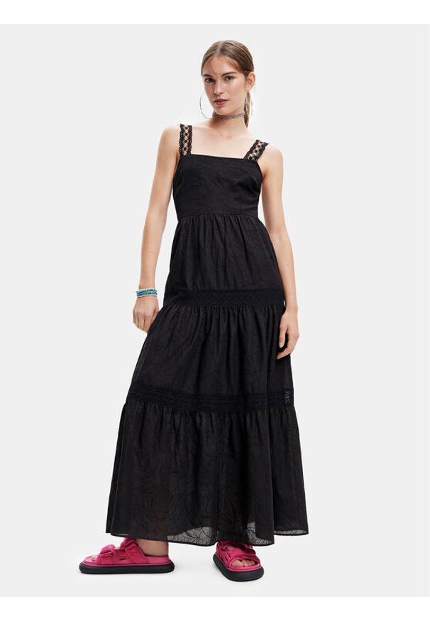 Desigual Sukienka letnia 23SWVW66 Czarny Regular Fit. Kolor: czarny. Materiał: bawełna. Sezon: lato