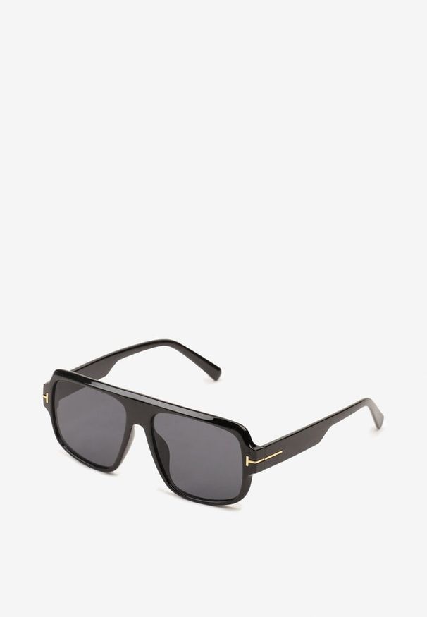 Renee - Czarne Okulary Przeciwsłoneczne z Filtrem UV z Geometryczną Oprawką Galenaria. Kolor: czarny. Materiał: jeans. Wzór: geometria