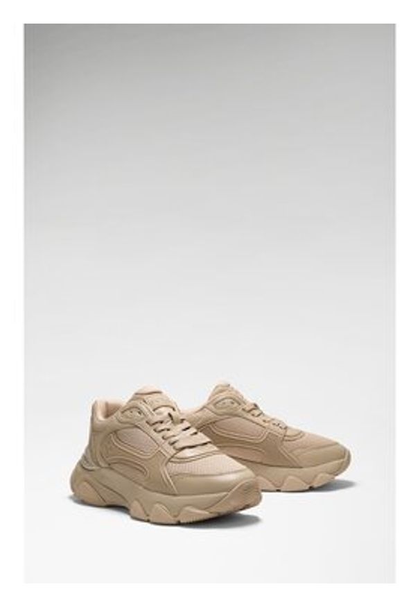 Guess Sneakersy 182993 Beżowy. Kolor: beżowy