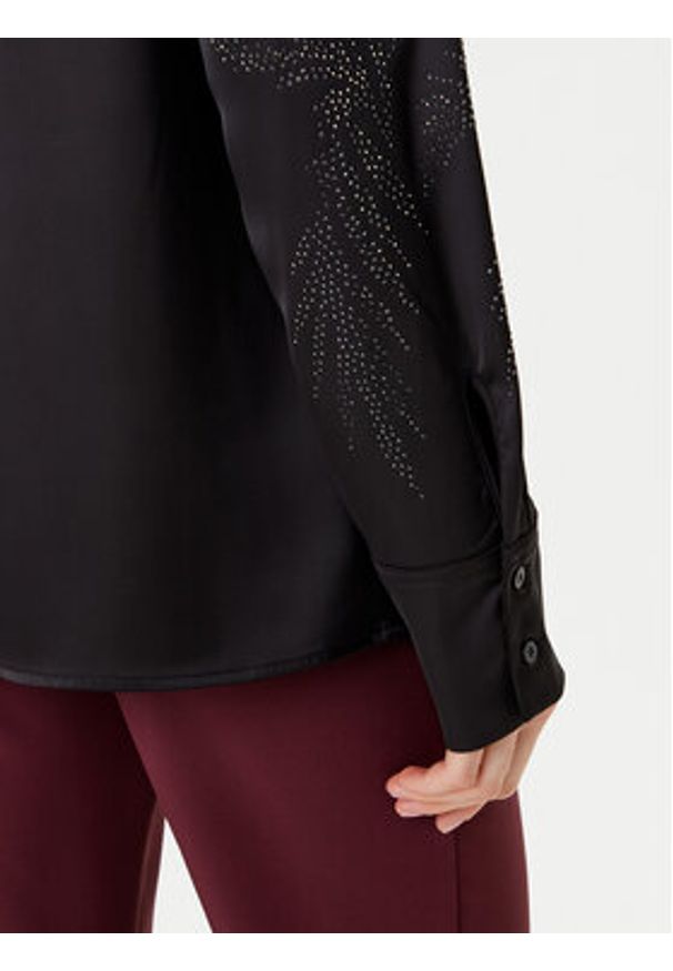 Guess Koszula W5YH40 WFQC2 Czarny Regular Fit. Kolor: czarny. Materiał: syntetyk