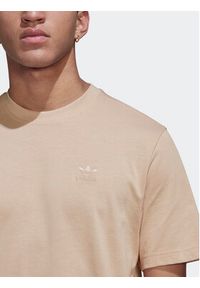 Adidas - adidas T-Shirt Graphic Ozworld HL9233 Brązowy Loose Fit. Kolor: brązowy. Materiał: bawełna #7