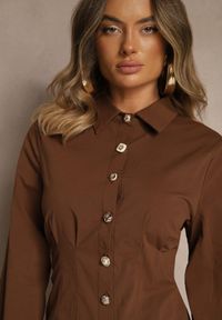 Renee - Brązowa Bawełniana Koszula o Kroju Hourglass z Eleganckimi Guzikami Galiandia. Okazja: na co dzień. Kolor: brązowy. Materiał: bawełna. Długość rękawa: długi rękaw. Długość: długie. Styl: elegancki #4