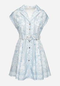 Born2be - Niebieska Wiskozowa Sukienka o Koszulowym Kroju z Paskiem z Klamrą Nitariela. Typ kołnierza: dekolt w kształcie V. Kolor: niebieski. Materiał: wiskoza. Długość rękawa: krótki rękaw. Wzór: kwiaty. Typ sukienki: koszulowe. Styl: elegancki #2