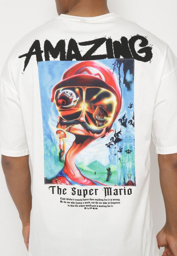 Born2be - Biała Koszulka Bawełniana Oversize z Nadrukiem z Przodu i na Plecach Mannesha. Kolor: biały. Materiał: bawełna. Wzór: nadruk