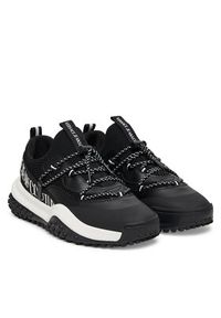 Versace Jeans Couture Sneakersy 79YA3SN2 ZSD01 Czarny. Kolor: czarny. Materiał: materiał #6