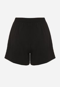 Born2be - Czarne Szorty z Wysokim Stanem i Wiązaniem Lunadria. Okazja: na co dzień. Stan: podwyższony. Kolor: czarny. Styl: elegancki, casual #7