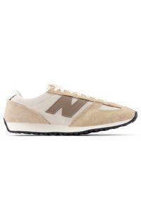 Buty unisex New Balance U471AI – beżowe. Kolor: beżowy. Materiał: zamsz, materiał, syntetyk. Szerokość cholewki: normalna. Wzór: jodełka. Sezon: lato