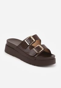 Born2be - Ciemnobrązowe Klapki na Grubej Podeszwie z Dwoma Klamrami Xenienne. Okazja: na co dzień. Kolor: brązowy. Materiał: jeans, len. Styl: elegancki, casual #2