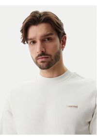 Calvin Klein Jeans Bluza J30J327530 Écru Regular Fit. Materiał: bawełna #4