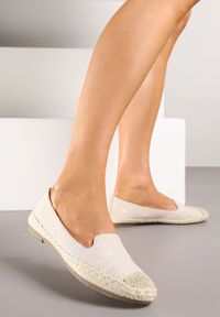 Born2be - Beżowe Espadryle w Kwiaty z Plecionką Raloria. Okazja: na co dzień. Kolor: beżowy. Wzór: kwiaty. Sezon: lato. Styl: boho, elegancki, casual
