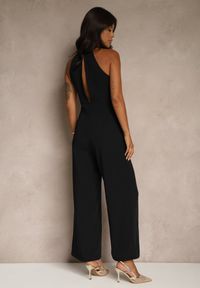 Renee - Czarny Kombinezon Wide Leg z Ozdobnym Wiązaniem przy Szyi Silelia. Okazja: na co dzień. Kolor: czarny. Długość rękawa: bez rękawów. Styl: klasyczny, elegancki, casual