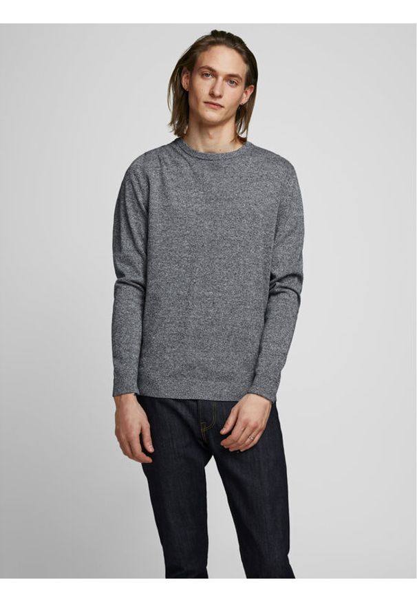 Jack & Jones - Jack&Jones Sweter Basic 12137190 Szary Regular Fit. Kolor: szary. Materiał: bawełna