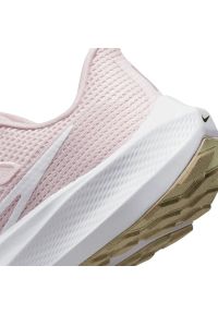 Buty Nike Pegasus 40 W DV3854-600 różowe. Kolor: różowy. Model: Nike Zoom. Sport: bieganie #7