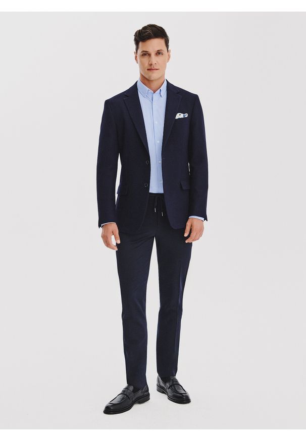 Pako Lorente - PAKO LORENTE - Granatowa marynarka męska z wełny. Kolor: niebieski. Materiał: wełna. Sezon: jesień