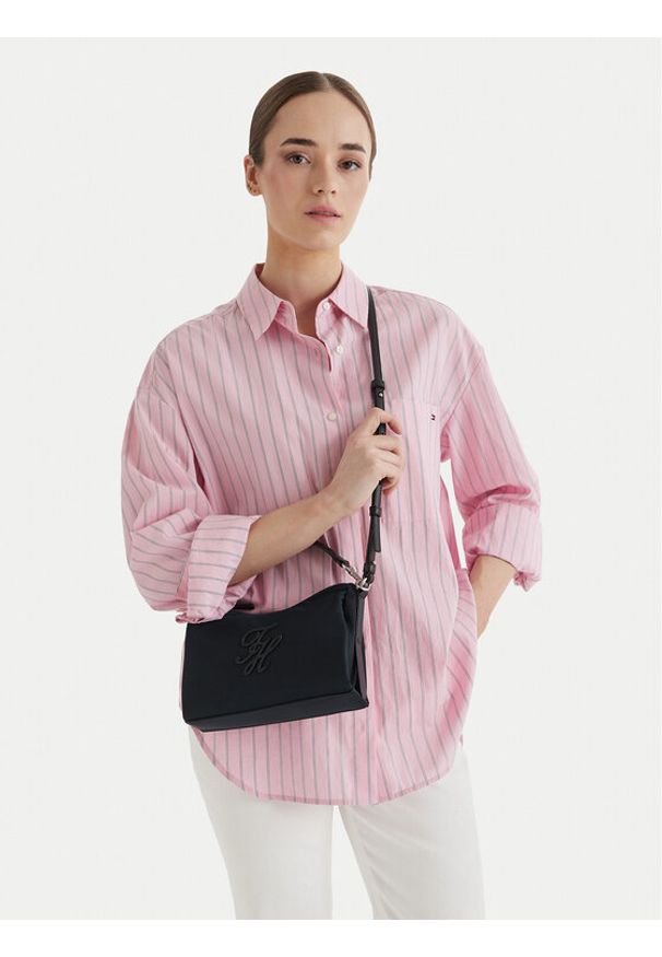 TOMMY HILFIGER - Tommy Hilfiger Torebka Th Elevated Nylon Mini Crossover AW0AW18623 Czarny. Kolor: czarny. Materiał: skórzane