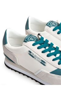 Trussardi Jeans Sneakersy | 77A00151 | Mężczyzna | Biały, Turkusowy. Nosek buta: okrągły. Kolor: biały, wielokolorowy, turkusowy. Materiał: tkanina, skóra ekologiczna. Wzór: nadruk, aplikacja