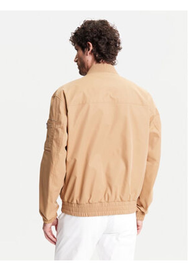 BOSS Kurtka bomber H-Comber-253 50544097 Beżowy Regular Fit. Kolor: beżowy. Materiał: syntetyk