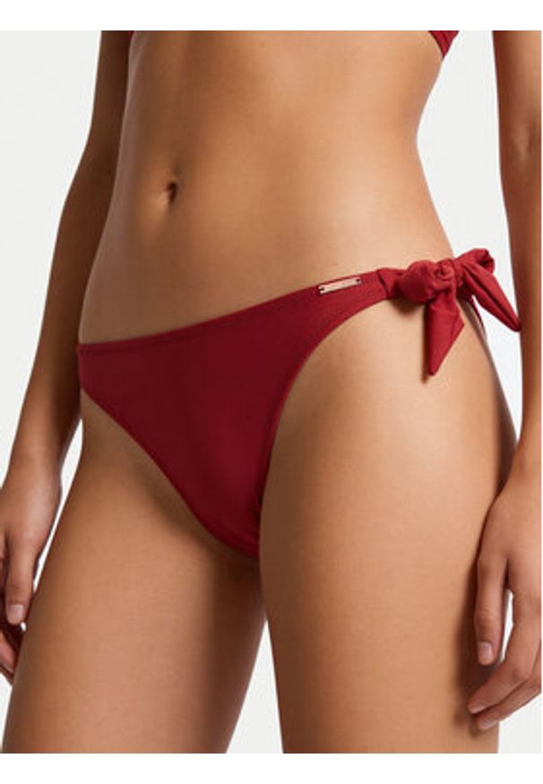 YSABEL MORA - Ysabel Mora Dół od bikini 83449 Czerwony ciemny. Kolor: czerwony. Materiał: syntetyk