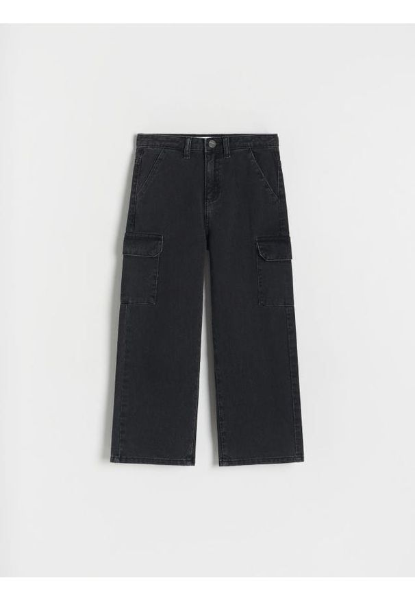 Reserved - Jeansy wide leg z kieszeniami - czarny. Kolor: czarny