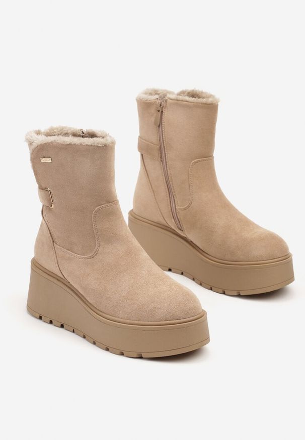 Born2be - Ciemnobeżowe Botki na Grubej Podeszwie z Ociepleniem Zinradea. Okazja: na co dzień. Zapięcie: zamek. Kolor: beżowy. Materiał: jeans. Sezon: wiosna. Styl: casual