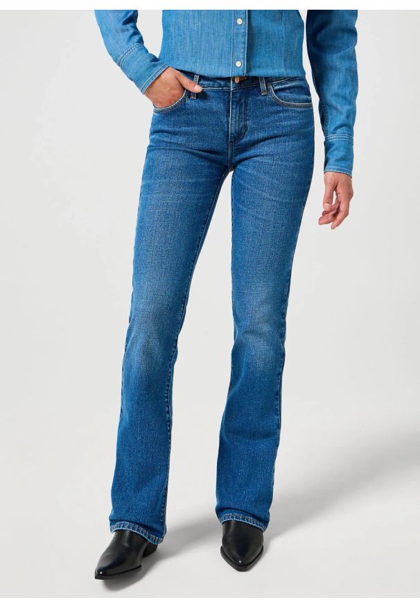 Wrangler - DAMSKIE SPODNIE WRANGLER BOOTCUT VINTAGE BLUE 112356394. Styl: vintage