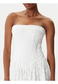 BARDOT - Bardot Sukienka koktajlowa Felicidad Strapless 59843DB Biały Regular Fit. Kolor: biały. Materiał: bawełna. Styl: wizytowy #5