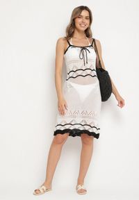 Born2be - Biała Szydełkowa Sukienka na Ramiączkach z Wiskozy z Metaliczną Nicią Filadria. Okazja: na co dzień. Kolor: biały. Materiał: wiskoza. Długość rękawa: na ramiączkach. Sezon: lato. Styl: casual, elegancki #5