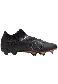 Buty piłkarskie Puma Future 7 Ultimate FG/AG M 107599 02 czarne. Kolor: czarny. Materiał: materiał, dzianina. Szerokość cholewki: normalna. Sport: piłka nożna
